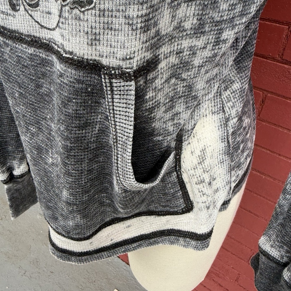 Harley Davidson Chrome Fade Sheer‎ Knit Shirt Women Small Pocket Long Sleeve - Picture 4 of 9